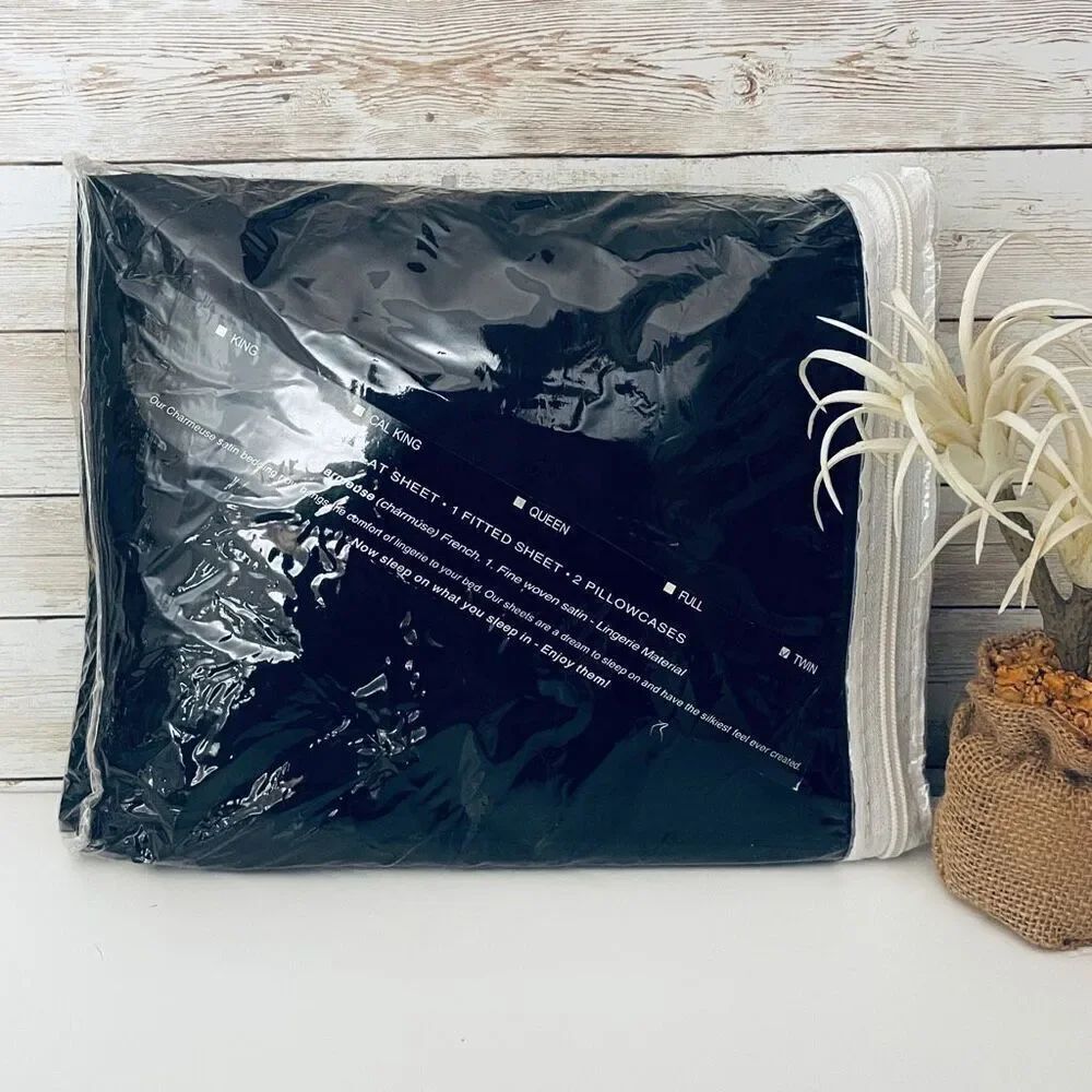 NWT Black Sateen Queen 4 Pcs Sheet Set